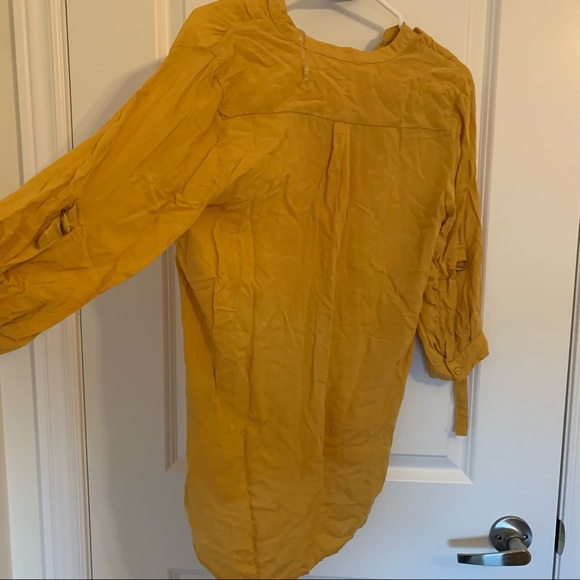 Cute yellow top by Mandy Evans - Picture 2 of 3
